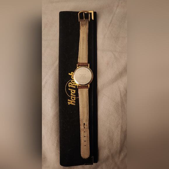 Vintage Hard Rock Cafe watch - Picture 2 of 6